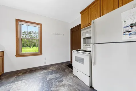 111 Joy Avenue SW Madelia MN 56062