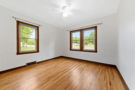 111 Joy Avenue SW Madelia MN 56062