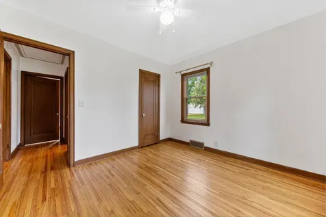 111 Joy Avenue SW Madelia MN 56062