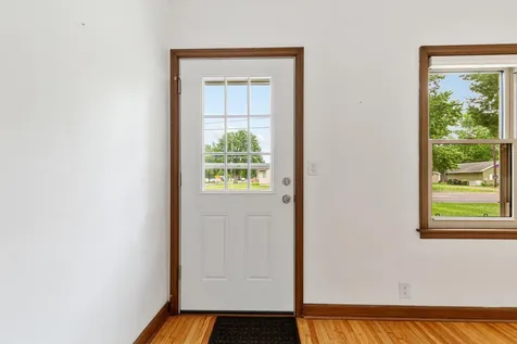 111 Joy Avenue SW Madelia MN 56062