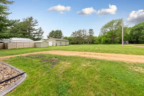 111 Joy Avenue SW Madelia MN 56062
