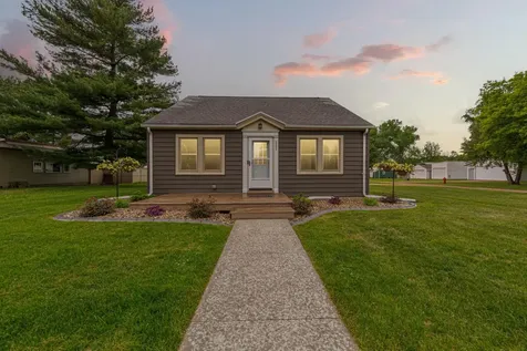 111 Joy Avenue SW Madelia MN 56062