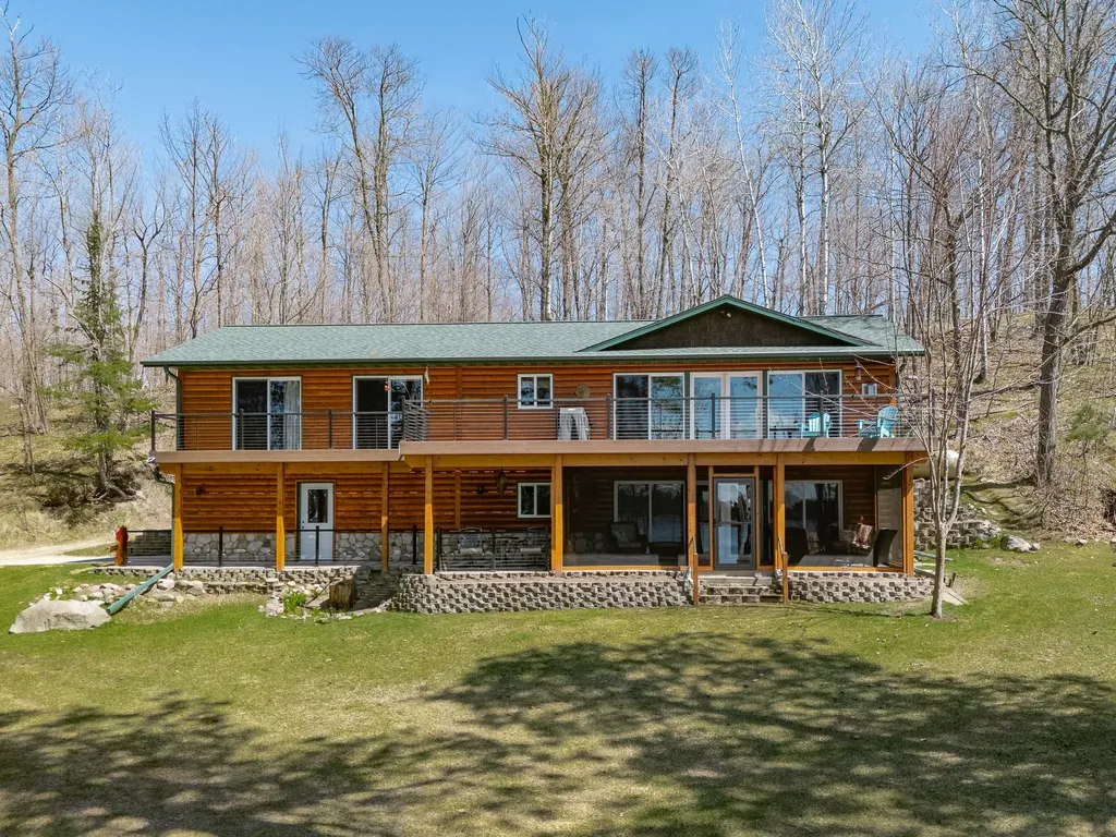 4711 Twin Pines Trail NW Hackensack MN 56452