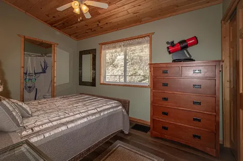 4711 Twin Pines Trail NW Hackensack MN 56452