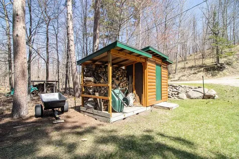 4711 Twin Pines Trail NW Hackensack MN 56452