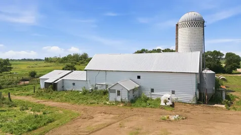 21372 273rd Avenue Paynesville MN 56362