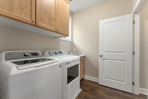 10230 57th Avenue N Plymouth MN 55442