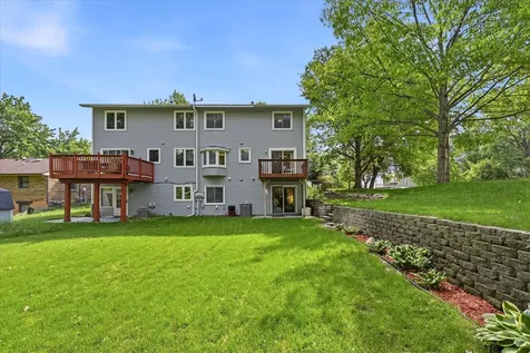 6433 Cavell Avenue N Brooklyn Park MN 55428