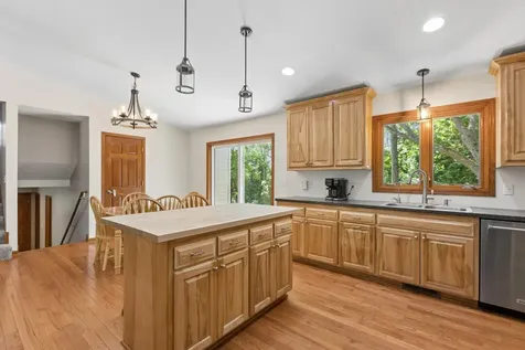 8235 20th Street SE Buffalo MN 55313