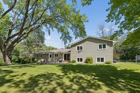 8235 20th Street SE Buffalo MN 55313