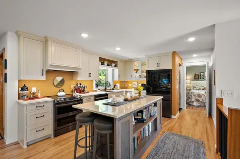 10920 32nd Avenue N Plymouth MN 55441