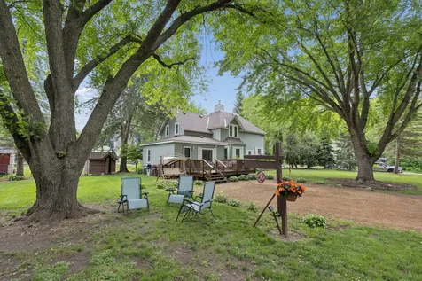 109 Hope Avenue SE Watertown MN 55388