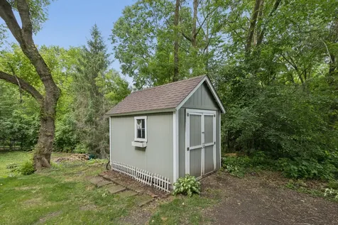 109 Hope Avenue SE Watertown MN 55388