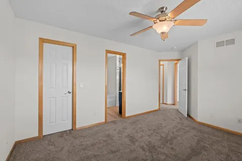 18241 Kerrville Trail Lakeville MN 55044
