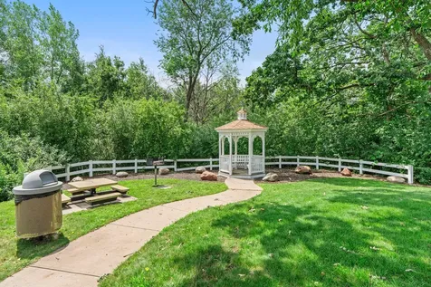 18241 Kerrville Trail Lakeville MN 55044