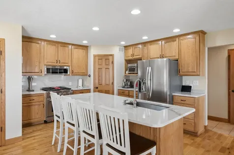 5579 Port Royal Road Isle MN 56342