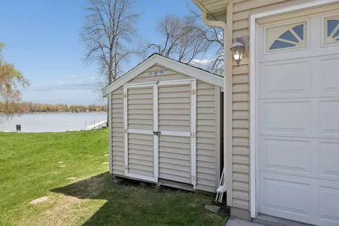 5579 Port Royal Road Isle MN 56342