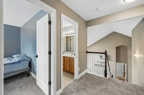 4909 Rusten Road Eagan MN 55122