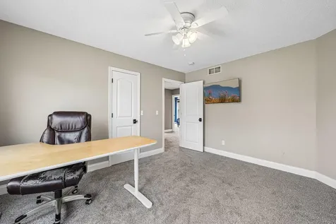 4909 Rusten Road Eagan MN 55122