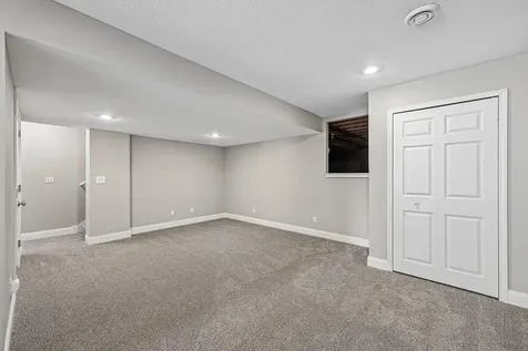 4909 Rusten Road Eagan MN 55122
