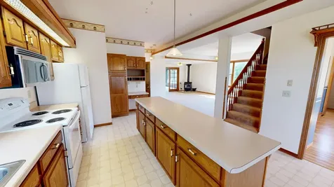 411 60th Avenue NE Willmar MN 56201