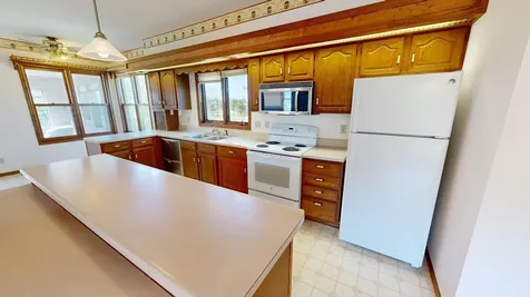411 60th Avenue NE Willmar MN 56201