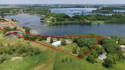 411 60th Avenue NE Willmar MN 56201