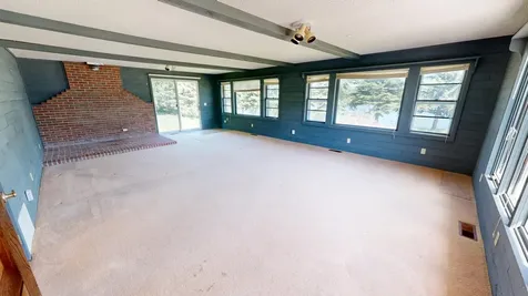 411 60th Avenue NE Willmar MN 56201