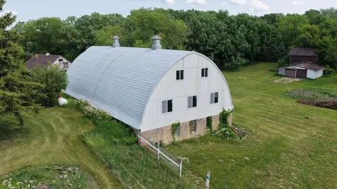 411 60th Avenue NE Willmar MN 56201