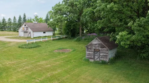 411 60th Avenue NE Willmar MN 56201