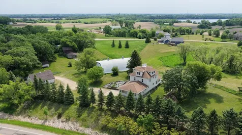 411 60th Avenue NE Willmar MN 56201