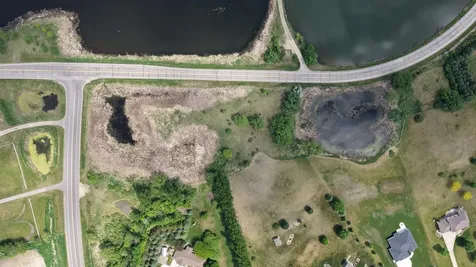 411 60th Avenue NE Willmar MN 56201