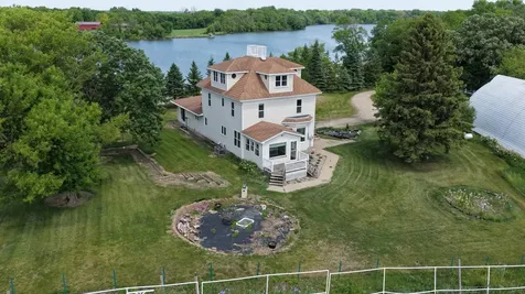 411 60th Avenue NE Willmar MN 56201