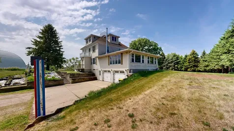 411 60th Avenue NE Willmar MN 56201