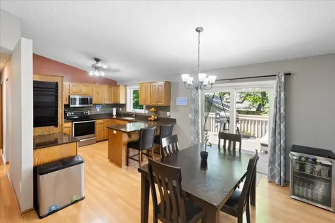 675 5th Avenue E Shakopee MN 55379