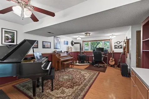 5970 Pheasant Drive Shoreview MN 55126