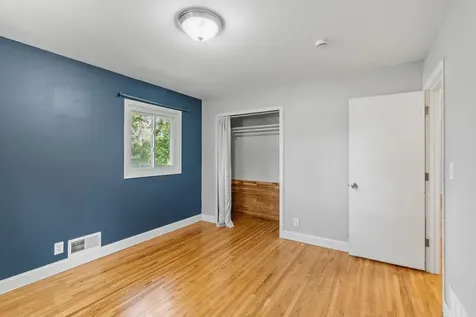 4346 Jasper Drive Eagan MN 55122