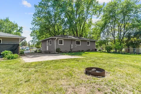 4346 Jasper Drive Eagan MN 55122