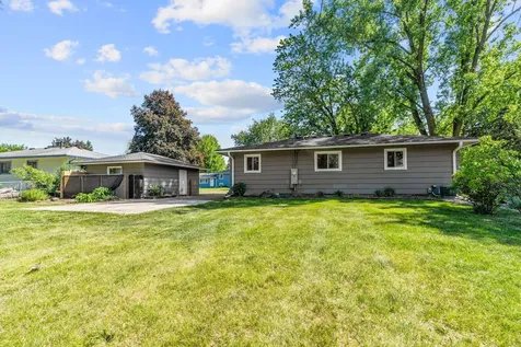 4346 Jasper Drive Eagan MN 55122