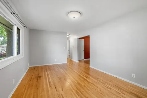 4346 Jasper Drive Eagan MN 55122