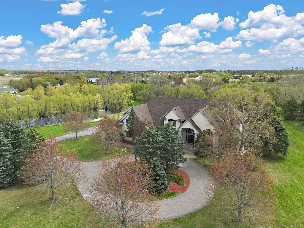 2368 Barton Avenue NW Buffalo MN 55313
