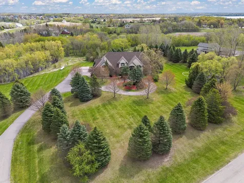2368 Barton Avenue NW Buffalo MN 55313
