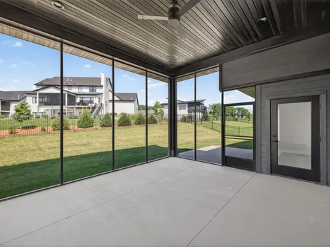 1547 Shannon Oaks Boulevard NE Rochester MN 55906