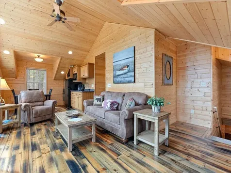 14292 Chippewa Loop Park Rapids MN 56470