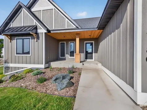 3180 Bella Terra Lane NE Rochester MN 55906