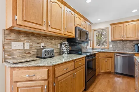 1506 Mc Auliffe Place NW Alexandria MN 56308