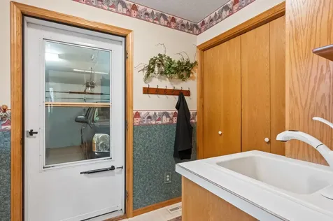 1506 Mc Auliffe Place NW Alexandria MN 56308