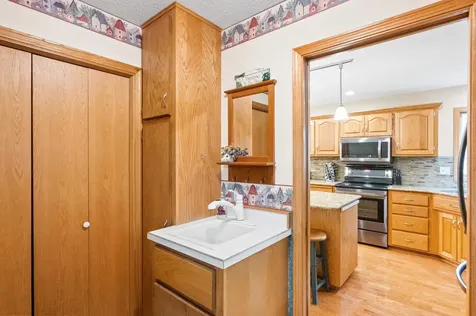 1506 Mc Auliffe Place NW Alexandria MN 56308