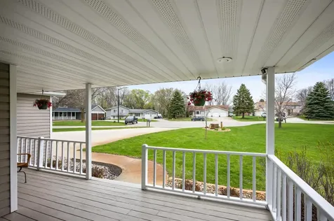 1506 Mc Auliffe Place NW Alexandria MN 56308