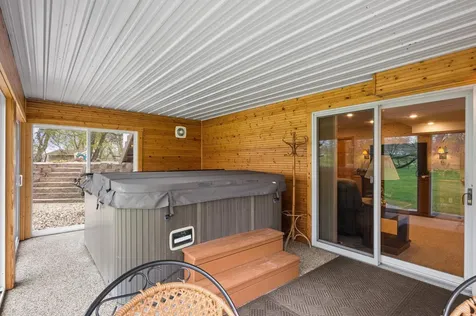 1506 Mc Auliffe Place NW Alexandria MN 56308